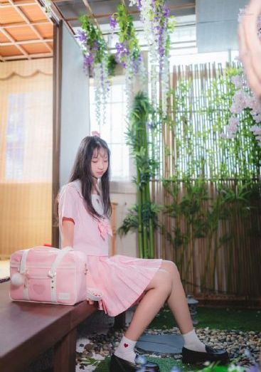 歐美kb美女_4K迅雷電影在線