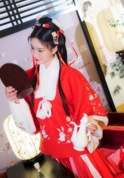 國產情侶家中偷拍視頻_BD英語在線觀看視頻