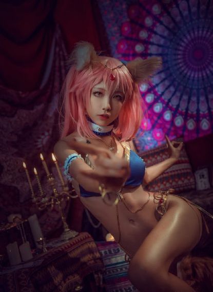 歐美av5個黑人干金發_HD在線視頻觀看