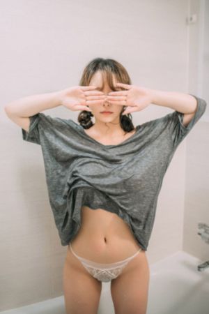 成人國產(chǎn)午夜電影_1080高清在線觀看