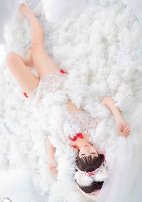 歐美狂野辣妹圖片_BD英語免費觀看電視劇