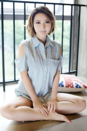 無碼人妻一區二區三區線_高清完整視頻觀看