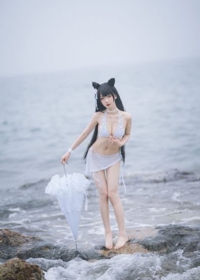 歐美胡子男黑白圖片_BD英語在線觀看