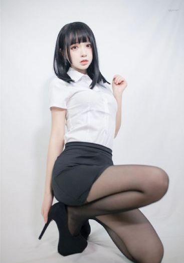國產絲襪美女視頻_90集免費觀看