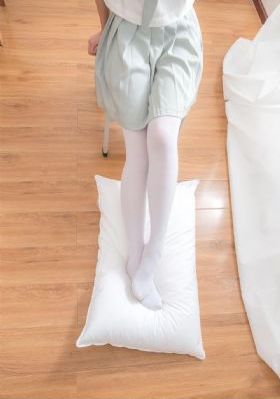 一個(gè)人看片bd高清_BD英語(yǔ)迅雷電影在線