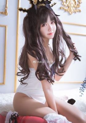 歐美西裝街拍女款_高清韓國電影在線觀看