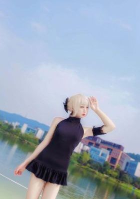 歐美piss視頻_1080在線手機播放